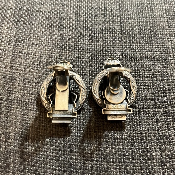 Vintage Ermani Bulatti Silver Clip-On Earrings - Picture 6 of 14